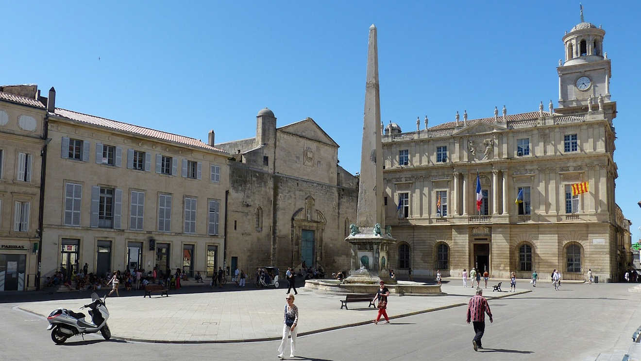 arles france