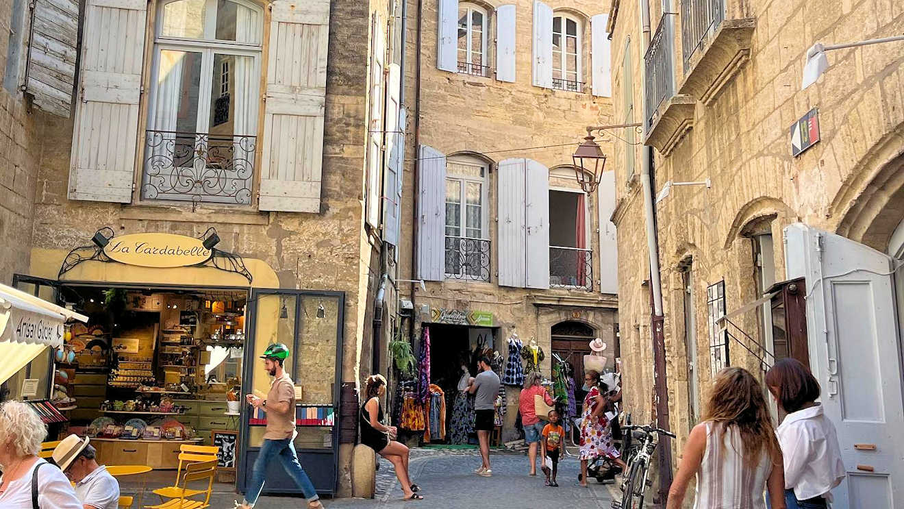 pezenas market france