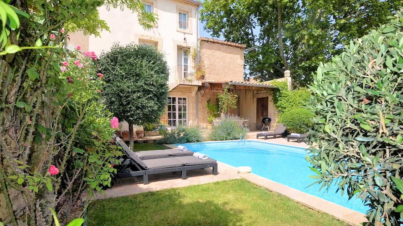 South of France holiday home, sleeps 10