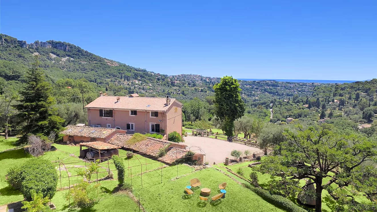 Large holiday houses France
