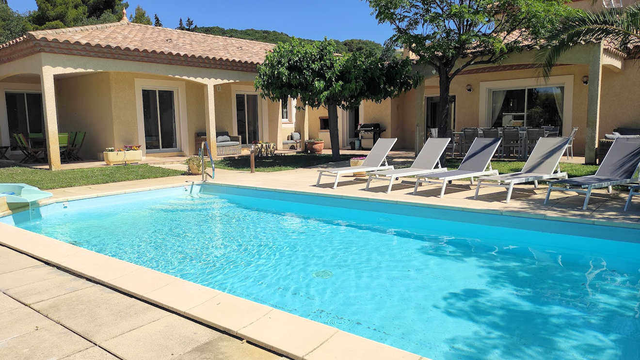 Large villa France private pool 2026