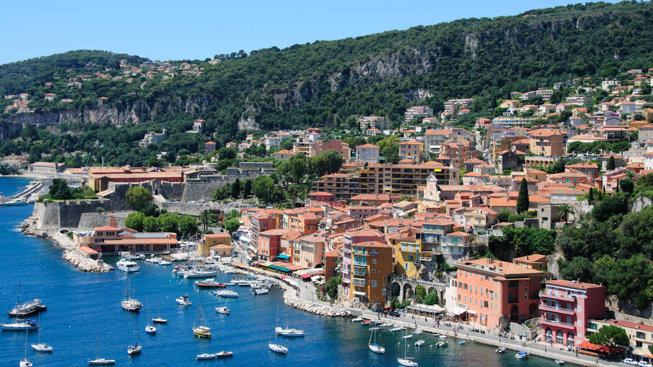 plage des marinières villefranche france