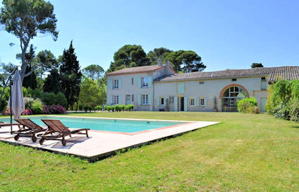 Book a large villa in France