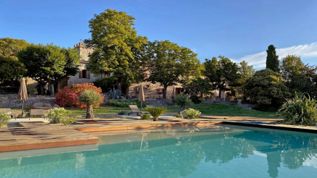 Le Jasmin - French gites with pools South France (sleeps 2)